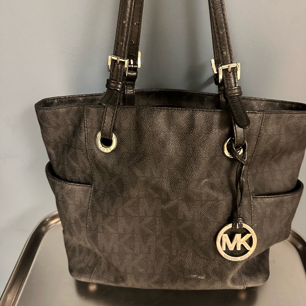 Michael Kors leather JET SET large bag with silver hardware
